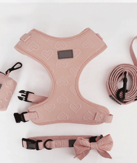 Heart Pattern Dog Harness Set with Leash Collar and Bowtie