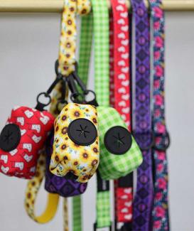Wagoo Custom Dog Leash with Built-in Poop Bag Holder – Cute Pattern Options